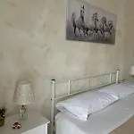 Naumachia House